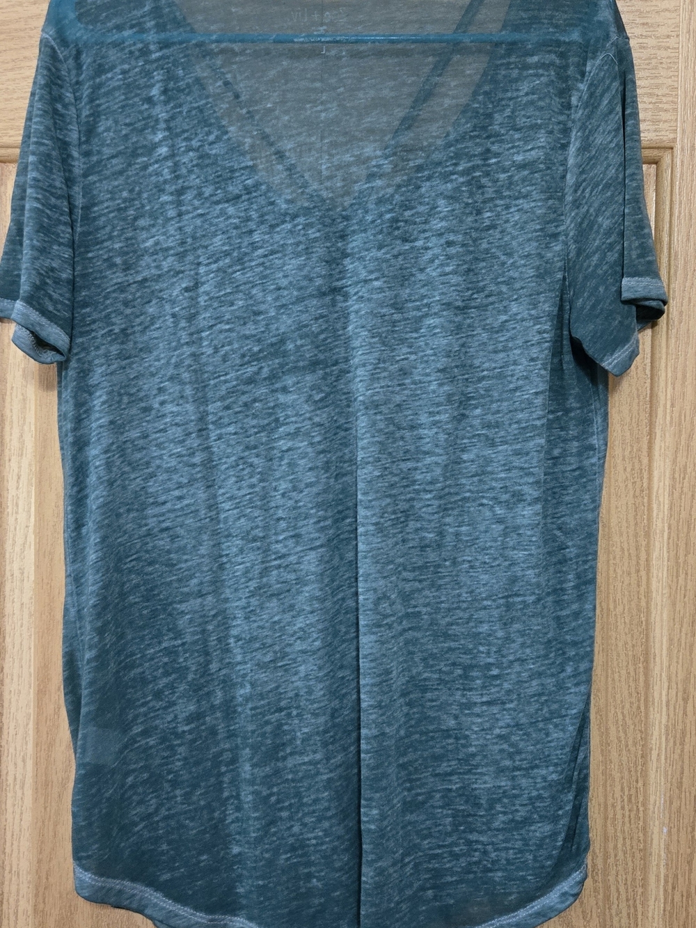 Zoe + Liv Heathered Green V-Neck Graphic Tee - Time Flies - Picture 4 of 4